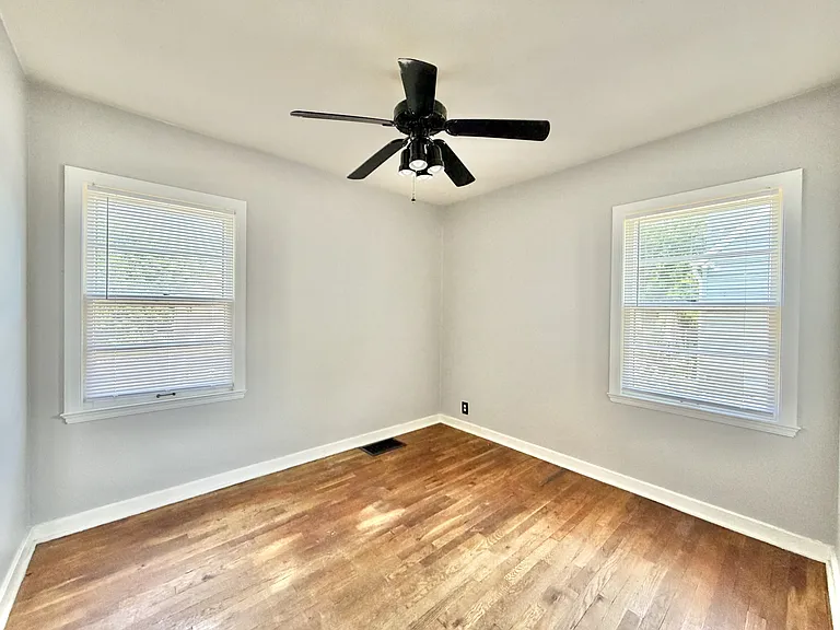 1353 Euclid Ave — Photo 8
