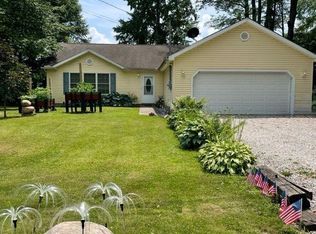 889 Long Shadow Ln, Rome, OH 44085