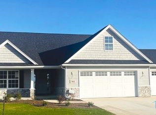 7862 Silverado Dr, Monclova, OH 43542