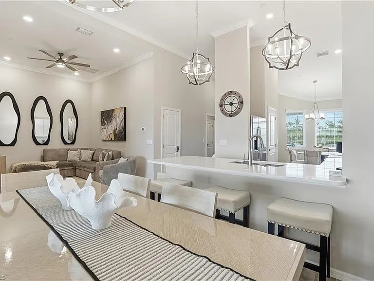 11851 Venetian Lagoon Dr #202 — Photo 16