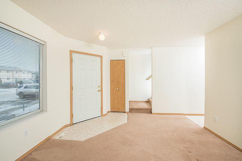 Spruce Grove Apartment for rent - 2 Bedrooms — photo 46