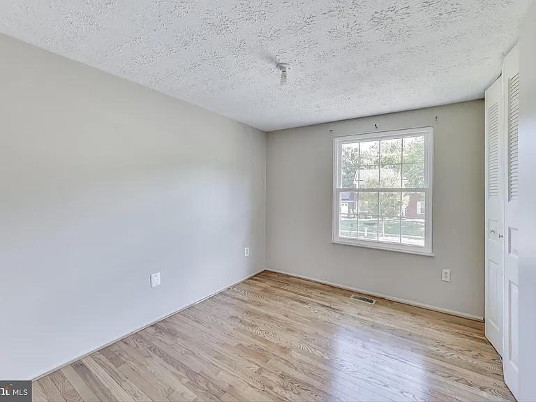 9217 Briarchip St — Photo 22