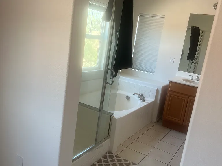 26426 Santa Andrea St — Photo 5