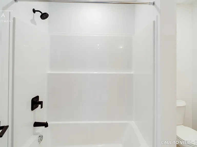823 Stirling Ave S #2 — Photo 12