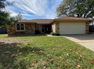 1124 Dove Hollow Rd, Granbury, TX 76048