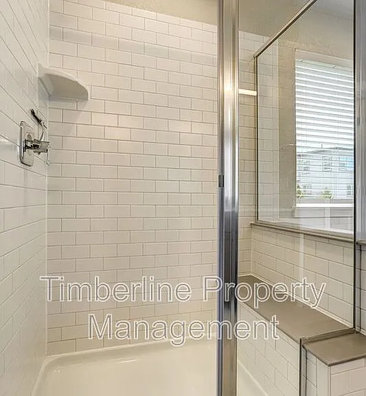 6348 Deco Dr — Photo 36