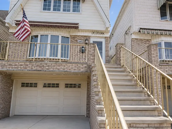 656A Avenue E, Bayonne, NJ 07002