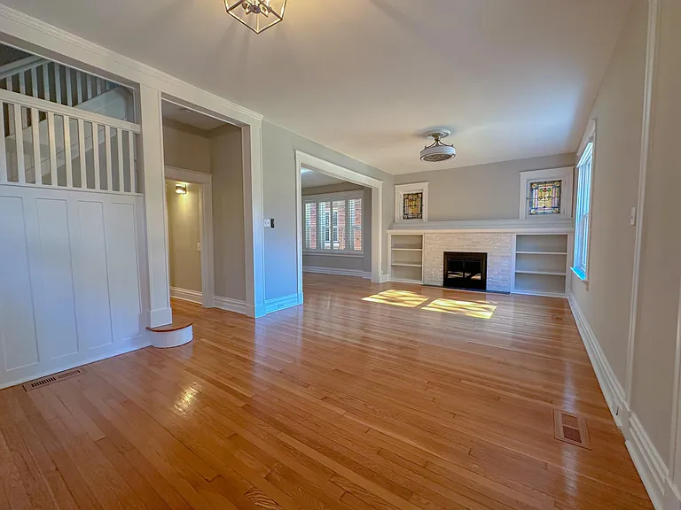 6117 Westminster Pl — Photo 3