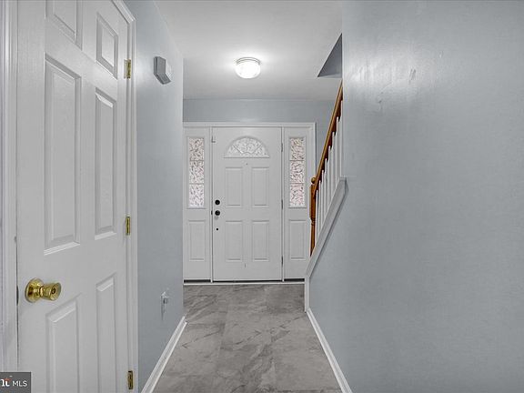 5th image of 1016 Josephine Dr