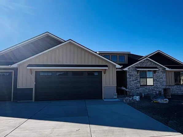 1126 Castle Pines Rd, Rexburg, ID 83440