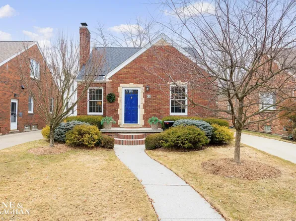 410 Calvin Ave, Grosse Pointe Farms, MI 48236