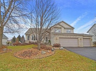 16824 Rogers Rd, Eden Prairie, MN 55347