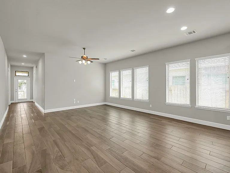 328 Rise Ln — Photo 18