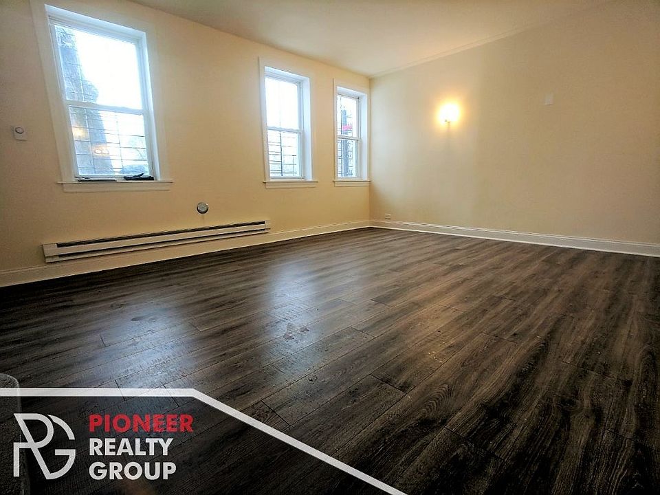 1st image of 2936 W Palmer St #2936205