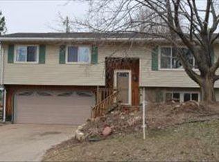 903 Monroe St, Onalaska, WI 54650