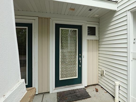 2nd image of 2718 New Century Pl E