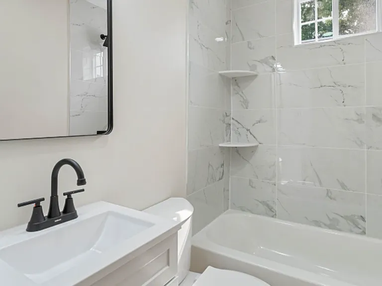 2066 Eastburn Ave — Photo 18