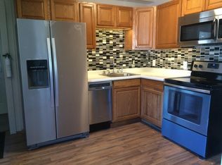 2491 Hempstead St, Dubuque, IA 52001