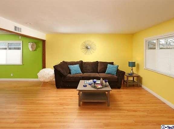 5th image of 1526 S Stephora Ave