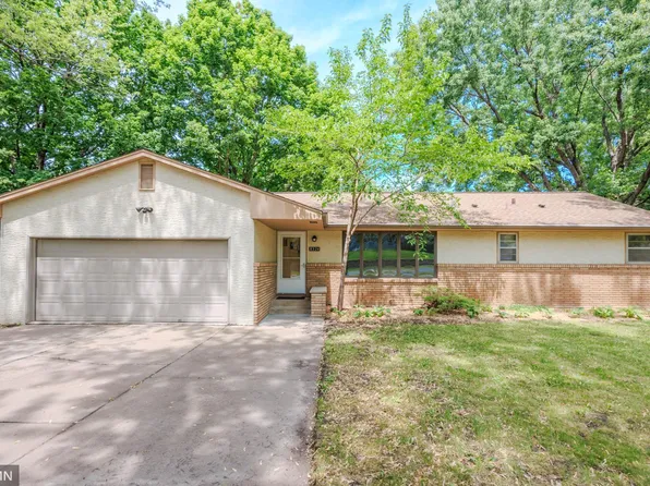 8324 62nd Ave N, Brooklyn Park, MN 55428