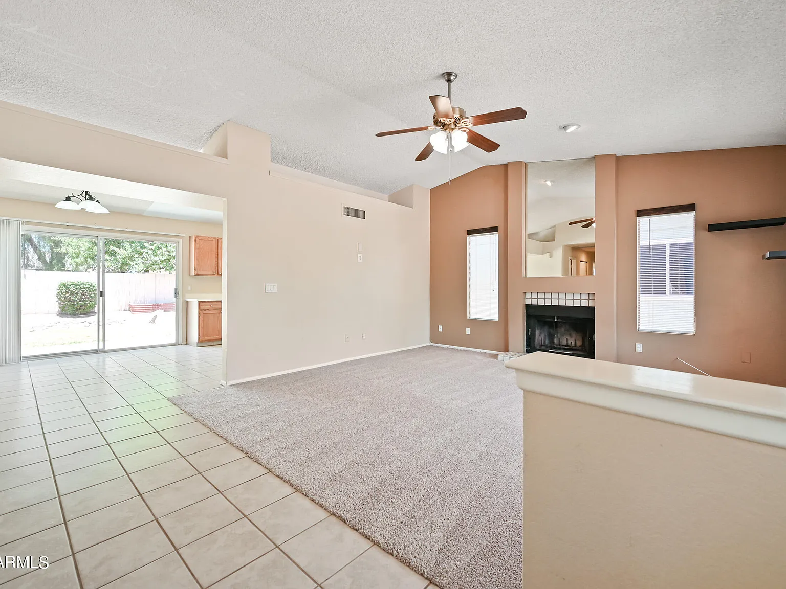3 bed, 2.0 bath, 1428 sqft, $2,395 — Photo 3