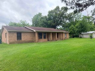 310 Holt St, Carthage, TX 75633