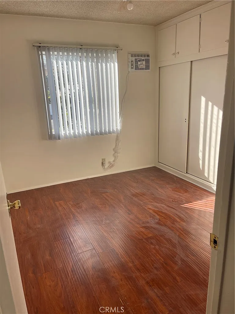 Building Photo - 15 E Los Higos St #15E