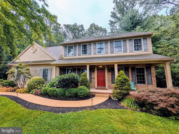 891 N Maple St, Ephrata, PA 17522