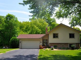 12029 Robin Rd N, Maple Grove, MN 55369