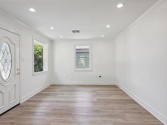 4th image of 9016 Camille Ct