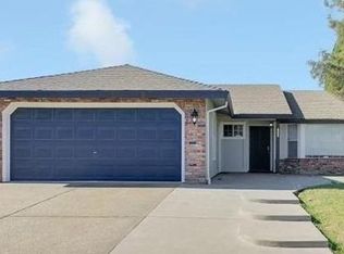 1708 Valley Meadows Dr, Arboga, CA