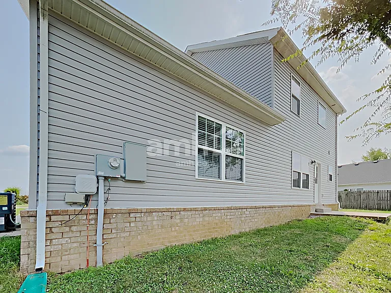 1706 Antebellum Dr — Photo 21