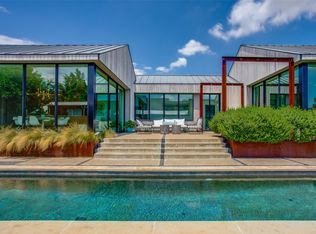 34 Vanguard Way, Dallas, TX 75243