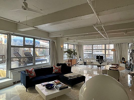 4th image of 80 Nassau St APT 601