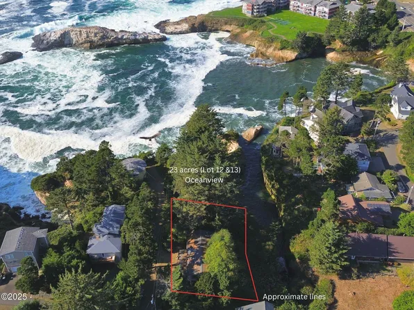 510 NW Yaquina Ave, Depoe Bay, OR 97341