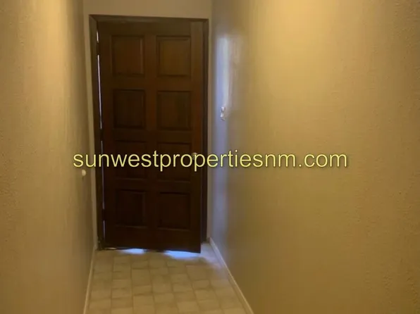 3204 Knudsen Ave, Farmington, NM 87401