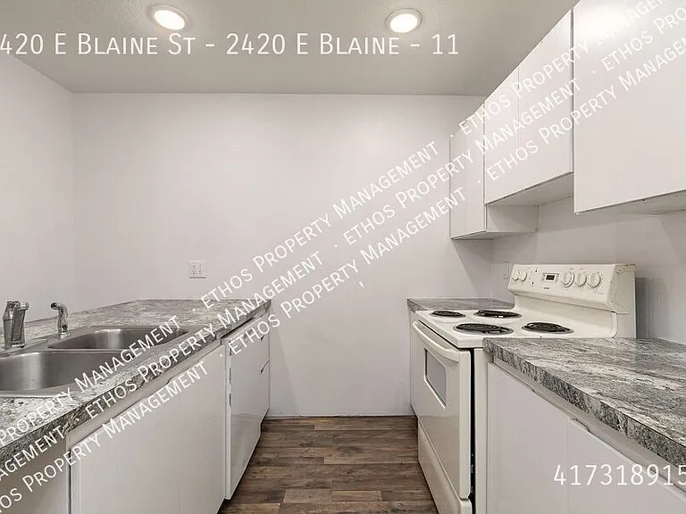 2420 E Blaine St #11 — Photo 7