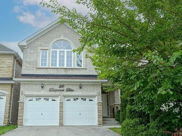 28 Danpatrick Dr, Richmond Hill, ON L4S 2S7