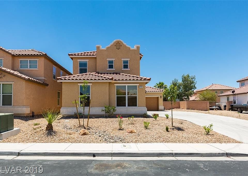 1st image of 2721 Aspen Club Ave