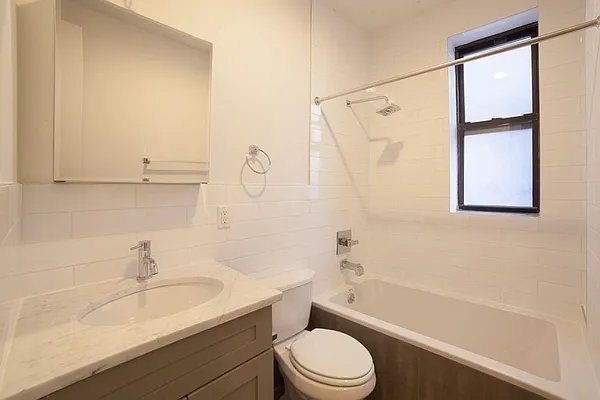 Rented by Owner | media 9