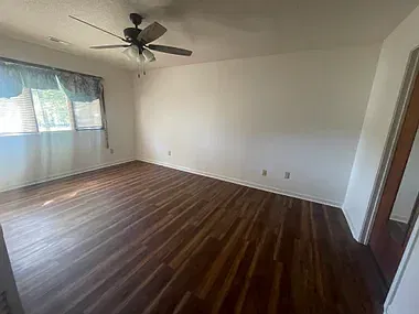 2 bed, 1320 sqft, $1,800 — Photo 4