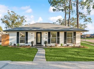 201 Nelson Dr, River Ridge, LA 70123