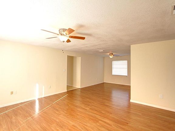 5th image of 1337 Vancouver Ave SE
