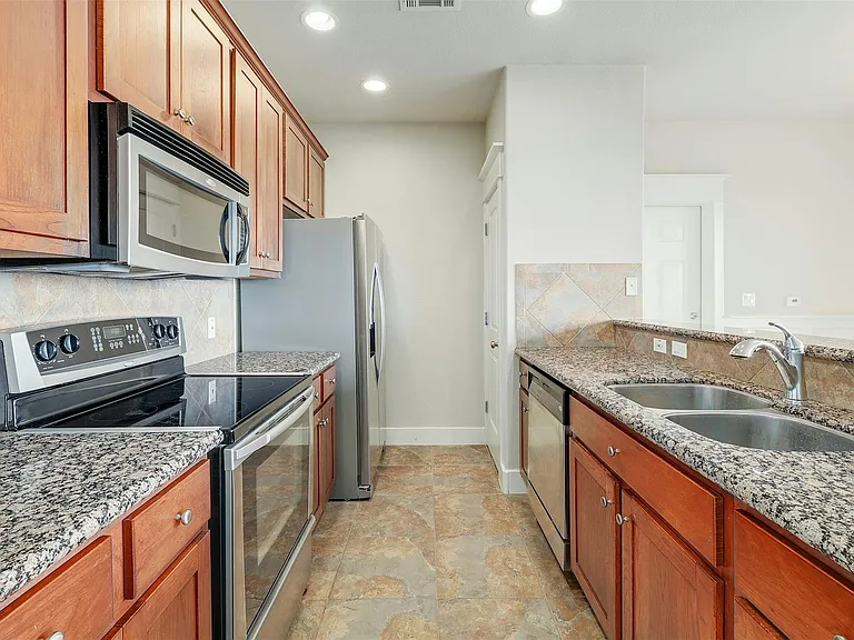17720 Maritime Point Dr #101 — Photo 9