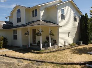 150 SW Oak St, Winston, OR 97496