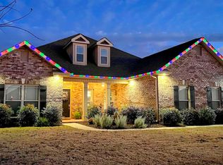 22 Youpon Dr SW, Huntsville, AL 35824