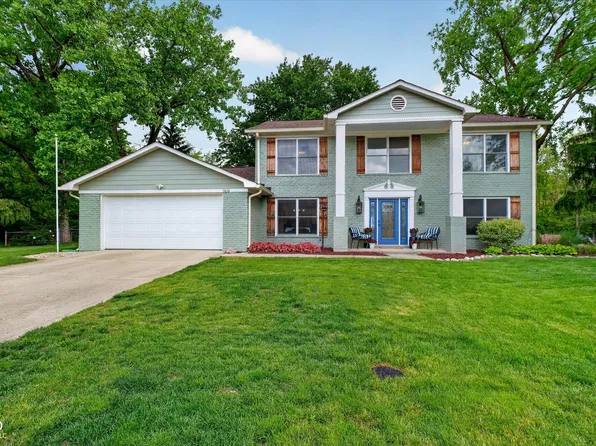 9838 Barth Dr, Zionsville, IN 46077