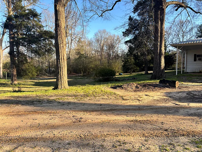 532 Midway Odom Rd — Photo 8