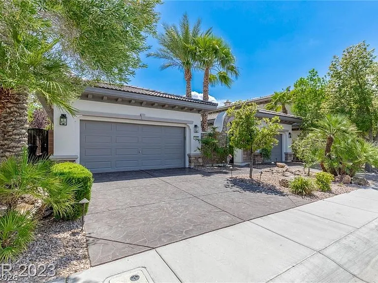 1447 Foothills Village Dr — Photo 40