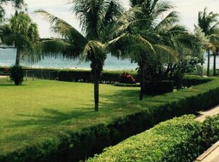 300 Inlet Way APT 3, Palm Beach Shores, FL 33404